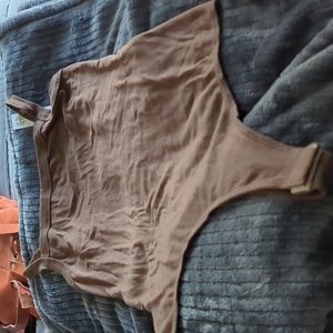 House of Harlow, Large, brown, bodysuit